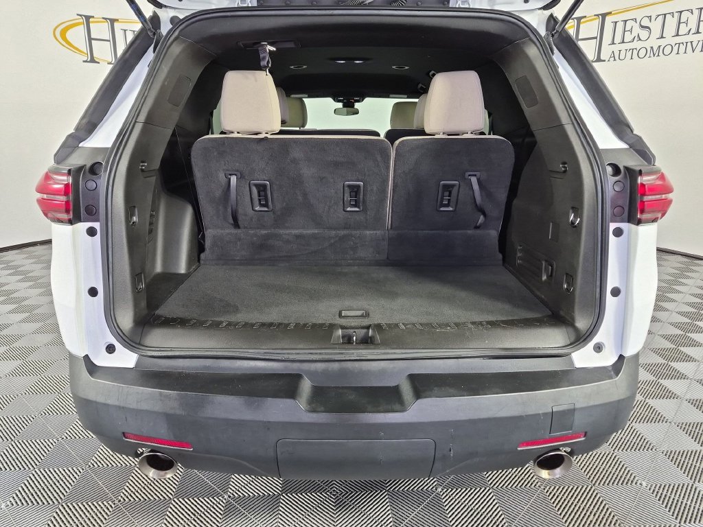 Certified 2023 Chevrolet Traverse LS FWD image 33