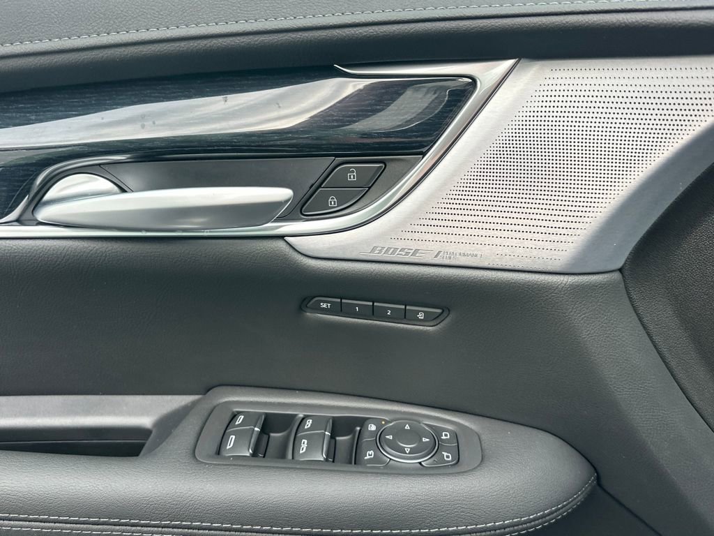 New 2026 Cadillac XT5 Premium Luxury image 10