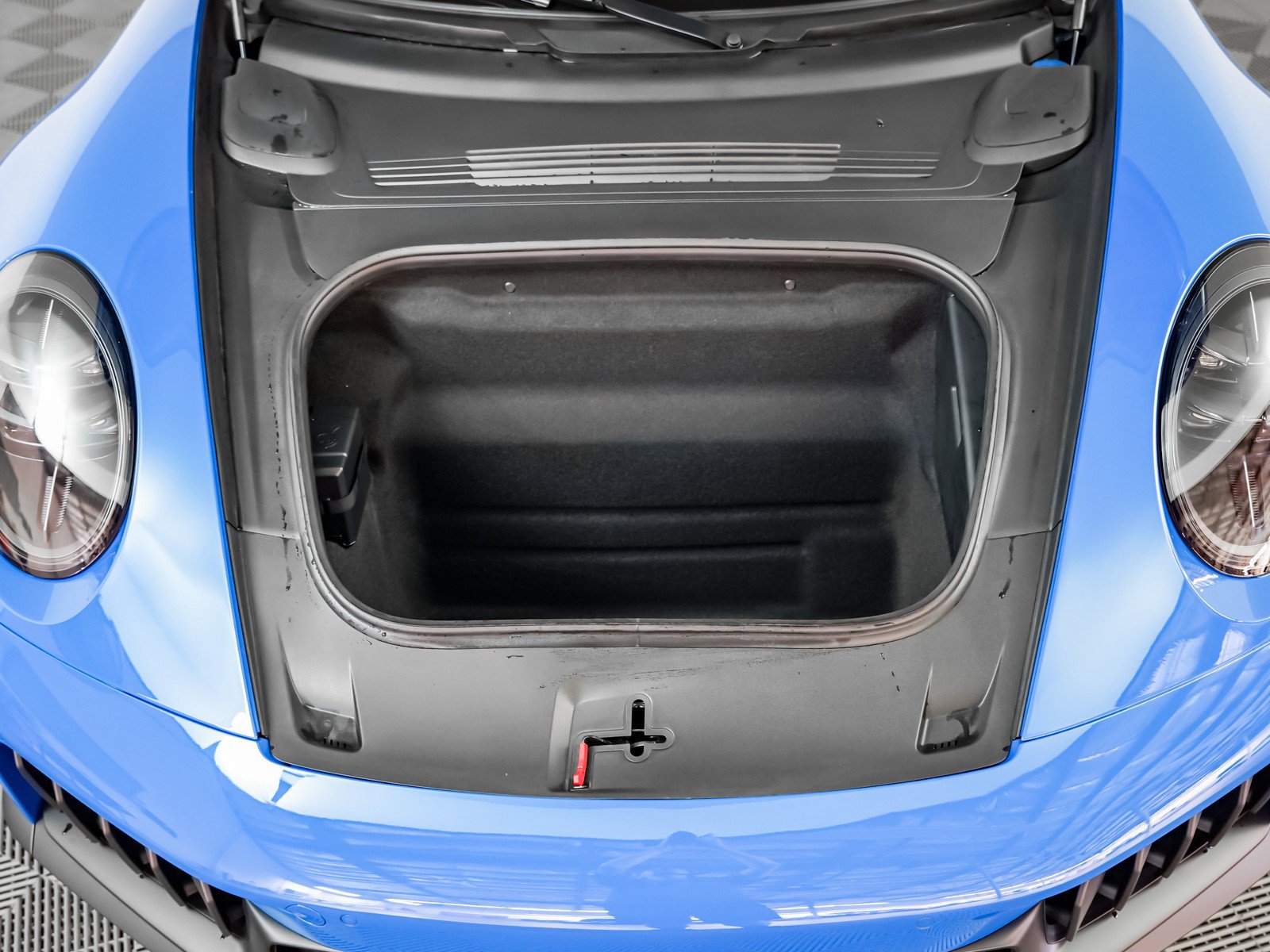 New 2026 Porsche 911 Carrera 4 GTS image 12