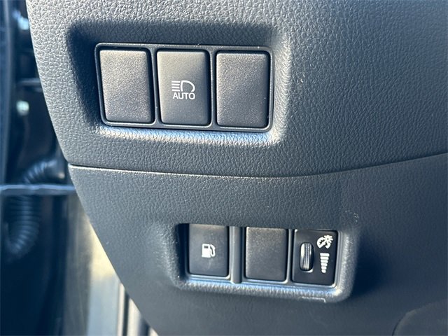 Certified 2021 Toyota C-HR LE image 19