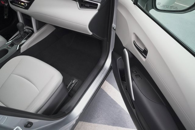 Certified 2025 Toyota Corolla Cross L image 22