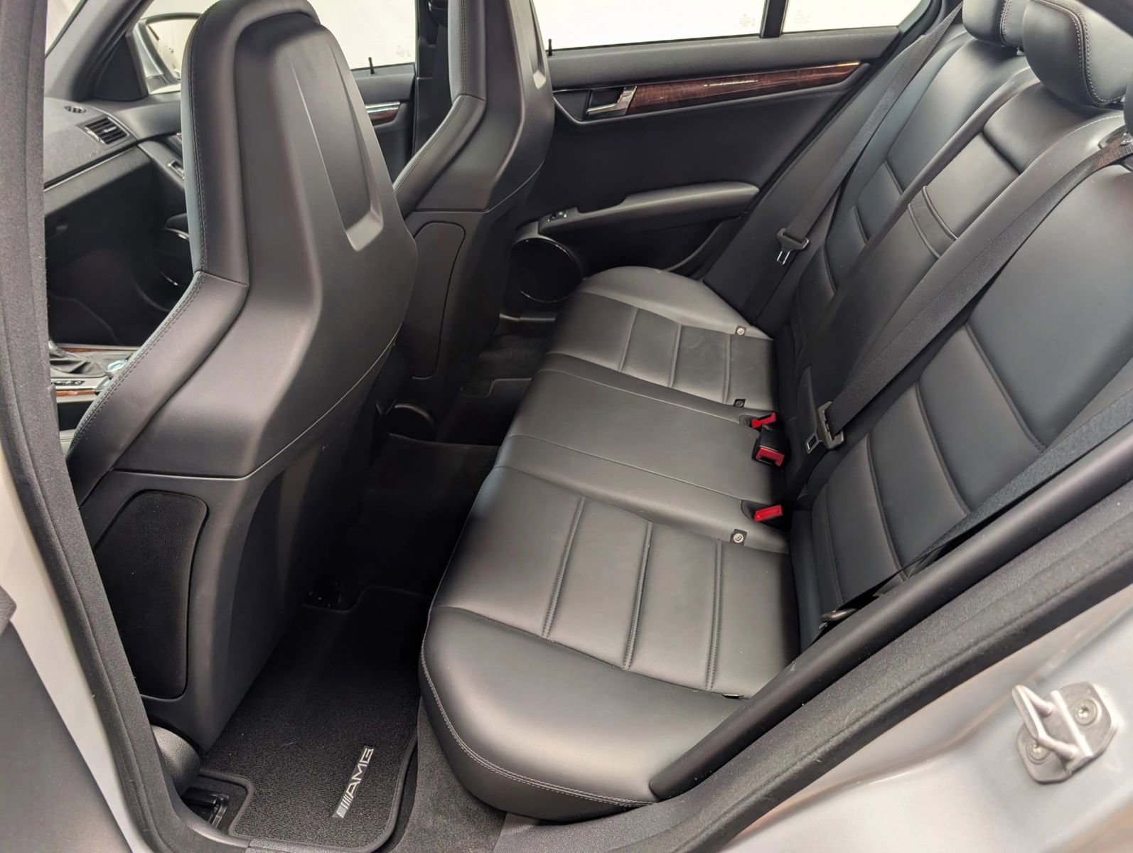 Used 2009 Mercedes-Benz C 63 AMG Sedan image 17