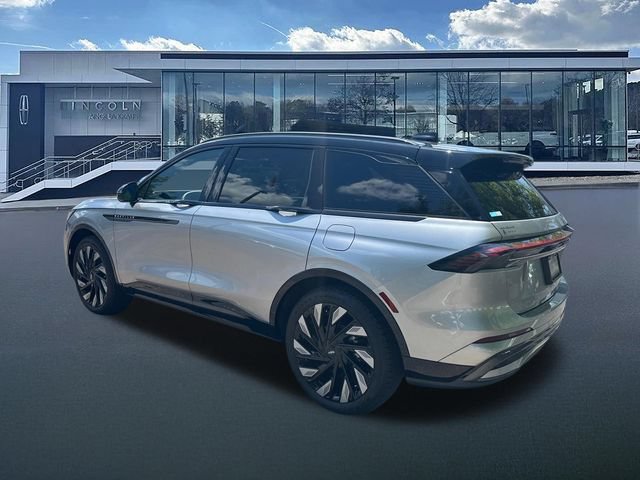 New 2026 Lincoln Nautilus Reserve w/ Jet Appearance Package AWD/4WD image 5