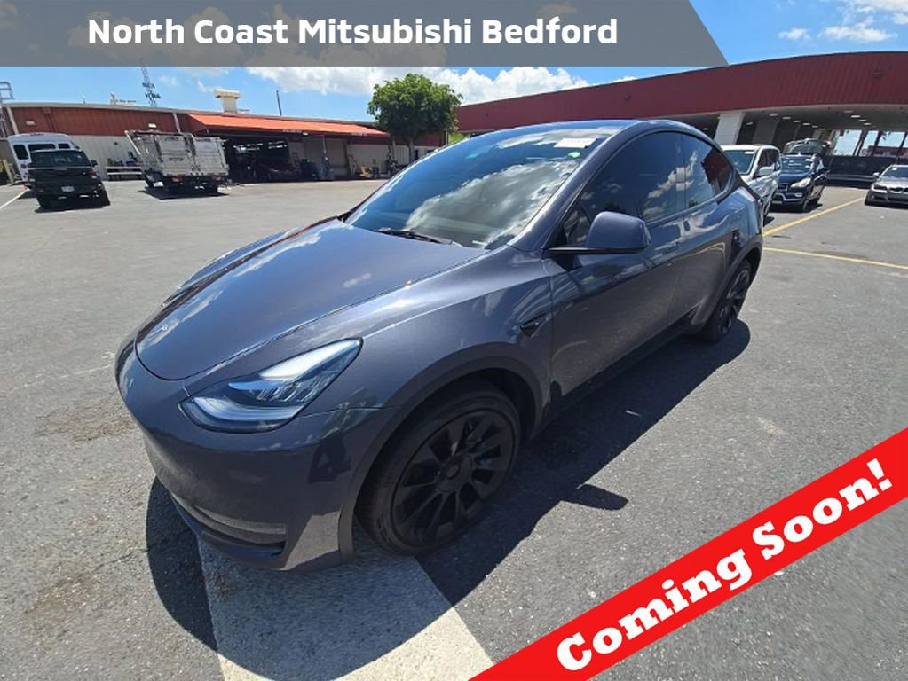 Used 2023 Tesla Model Y AWD image 1