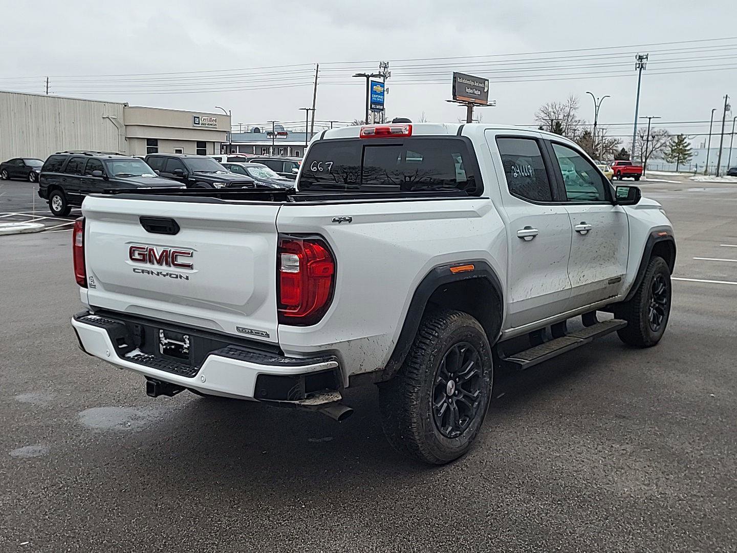 Used 2023 GMC Canyon Elevation w/ Elevation Premium Package image 3