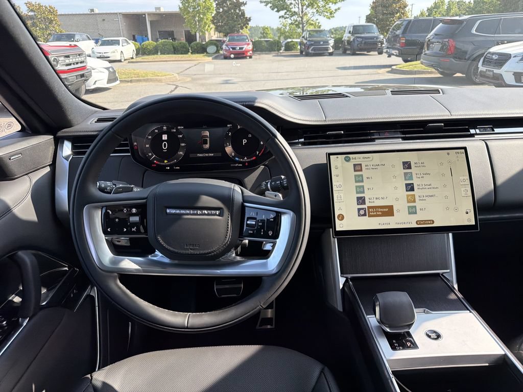 New 2026 Land Rover Range Rover SE AWD/4WD image 4