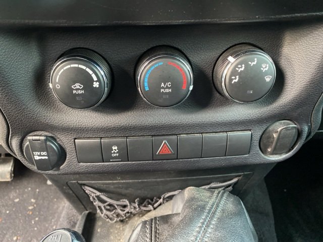 Certified 2017 Jeep Wrangler Unlimited Sport w/ Connectivity Group image 22