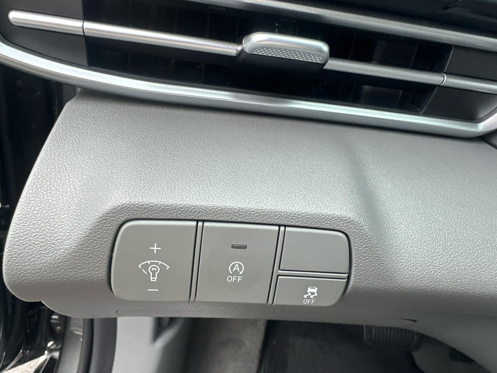 New 2026 Hyundai Elantra SE FWD image 19