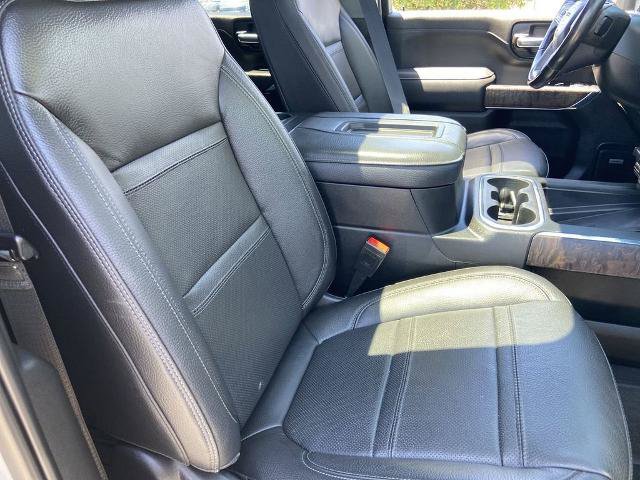 Used 2022 GMC Sierra 3500 Denali w/ Denali Ultimate Package AWD/4WD image 24