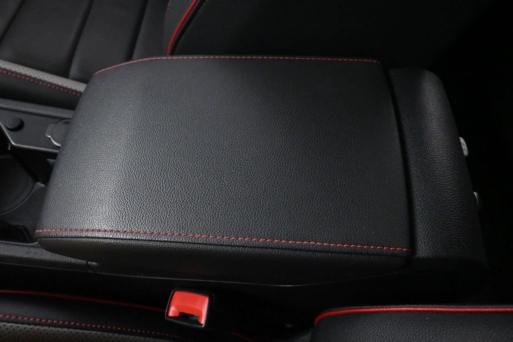 Used 2022 Volkswagen GTI SE FWD image 41