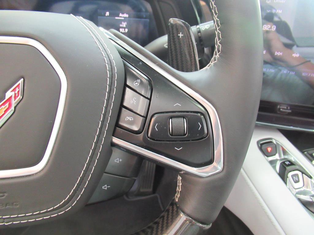 Used 2025 Chevrolet Corvette Z06 image 20