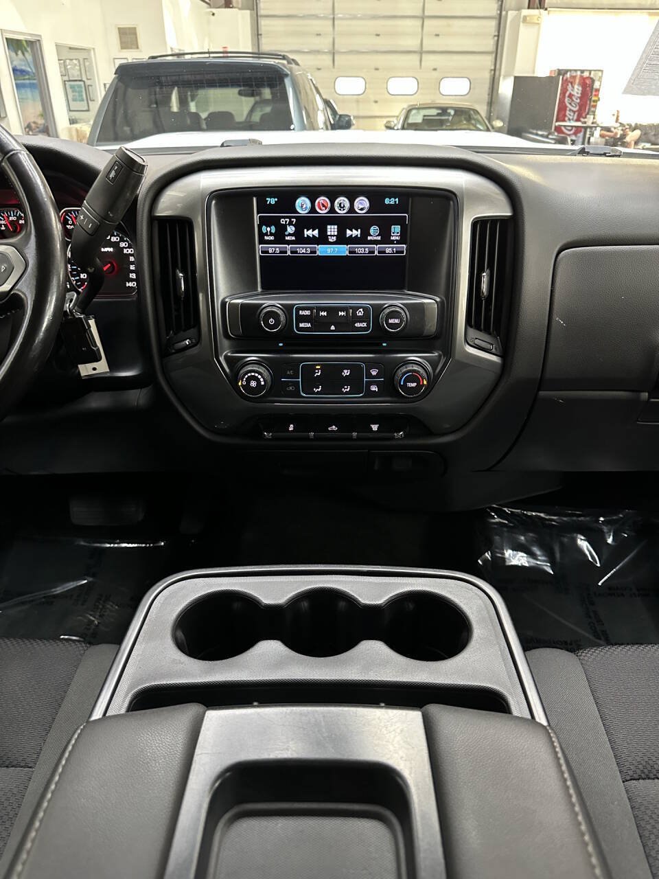 Used 2018 Chevrolet Silverado 3500 LT AWD/4WD image 24