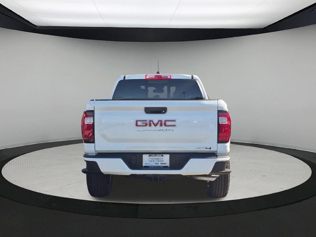 New 2026 GMC Canyon AT4 AWD/4WD image 4