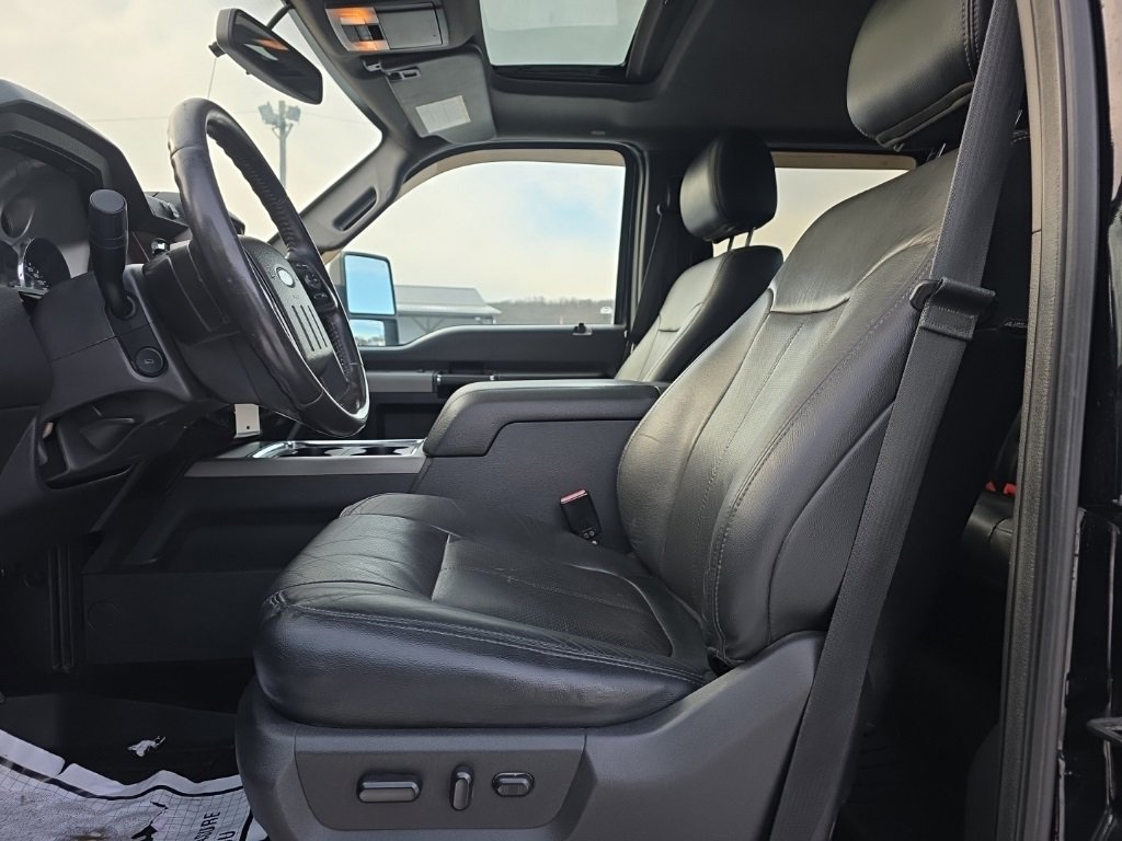 Used 2016 Ford F350 Lariat w/ Lariat Ultimate Package image 15