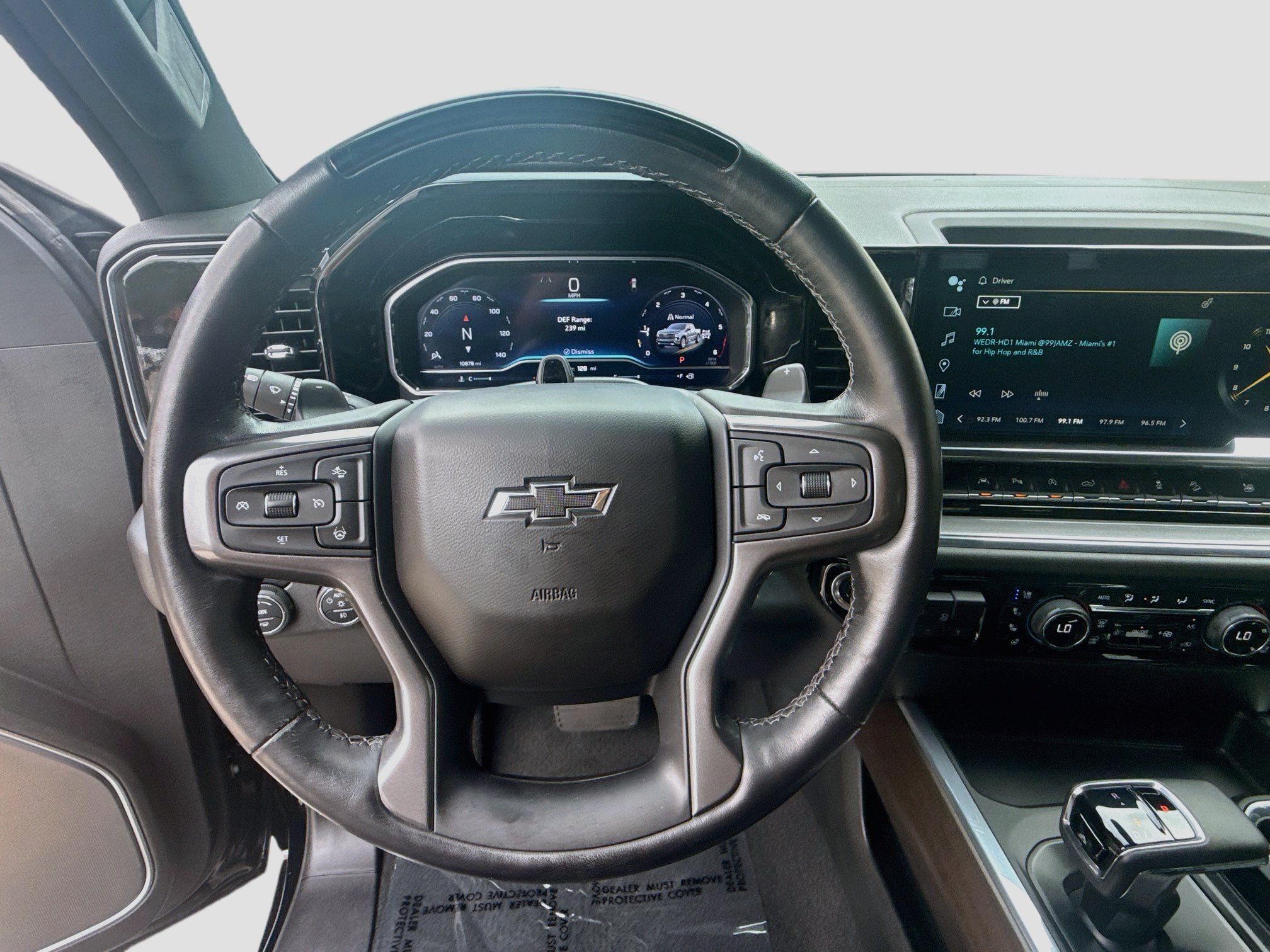 Used 2024 Chevrolet Silverado 1500 High Country w/ Midnight Edition AWD/4WD image 8