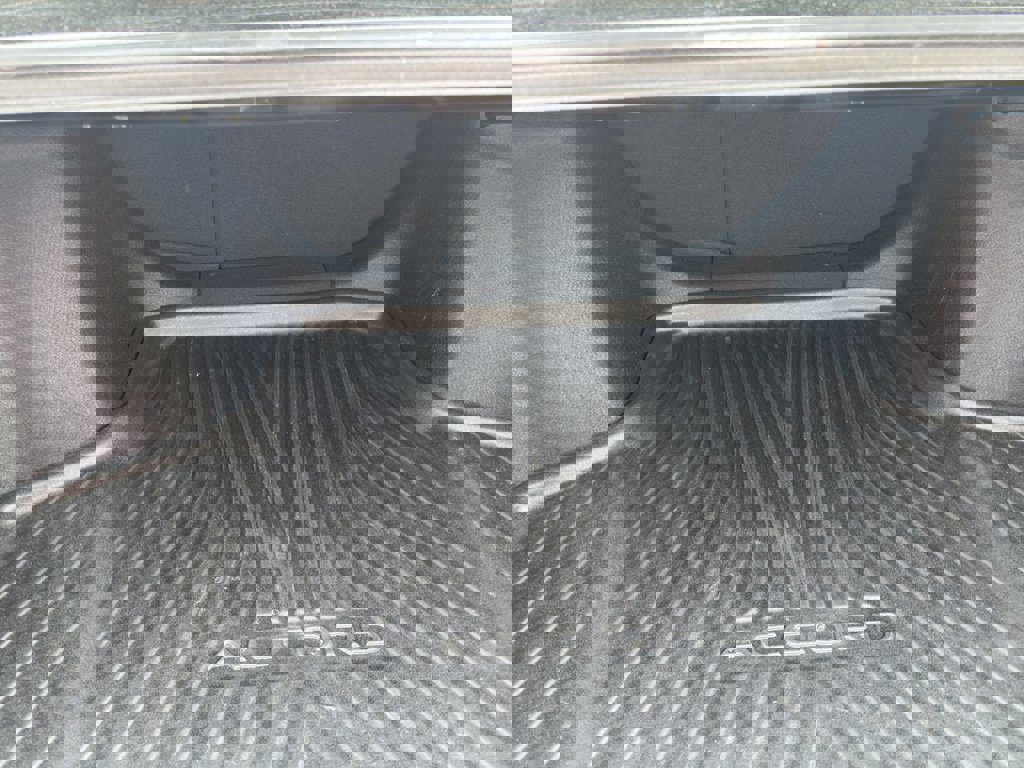 Used 2023 Honda Accord EX-L image 22