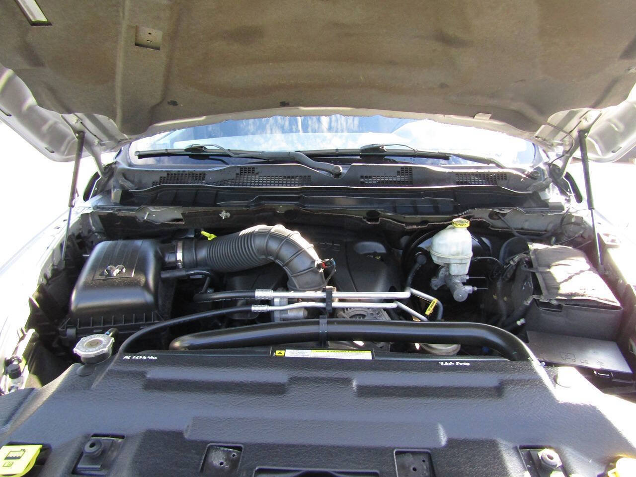 Used 2011 RAM 1500 Outdoorsman AWD/4WD image 9