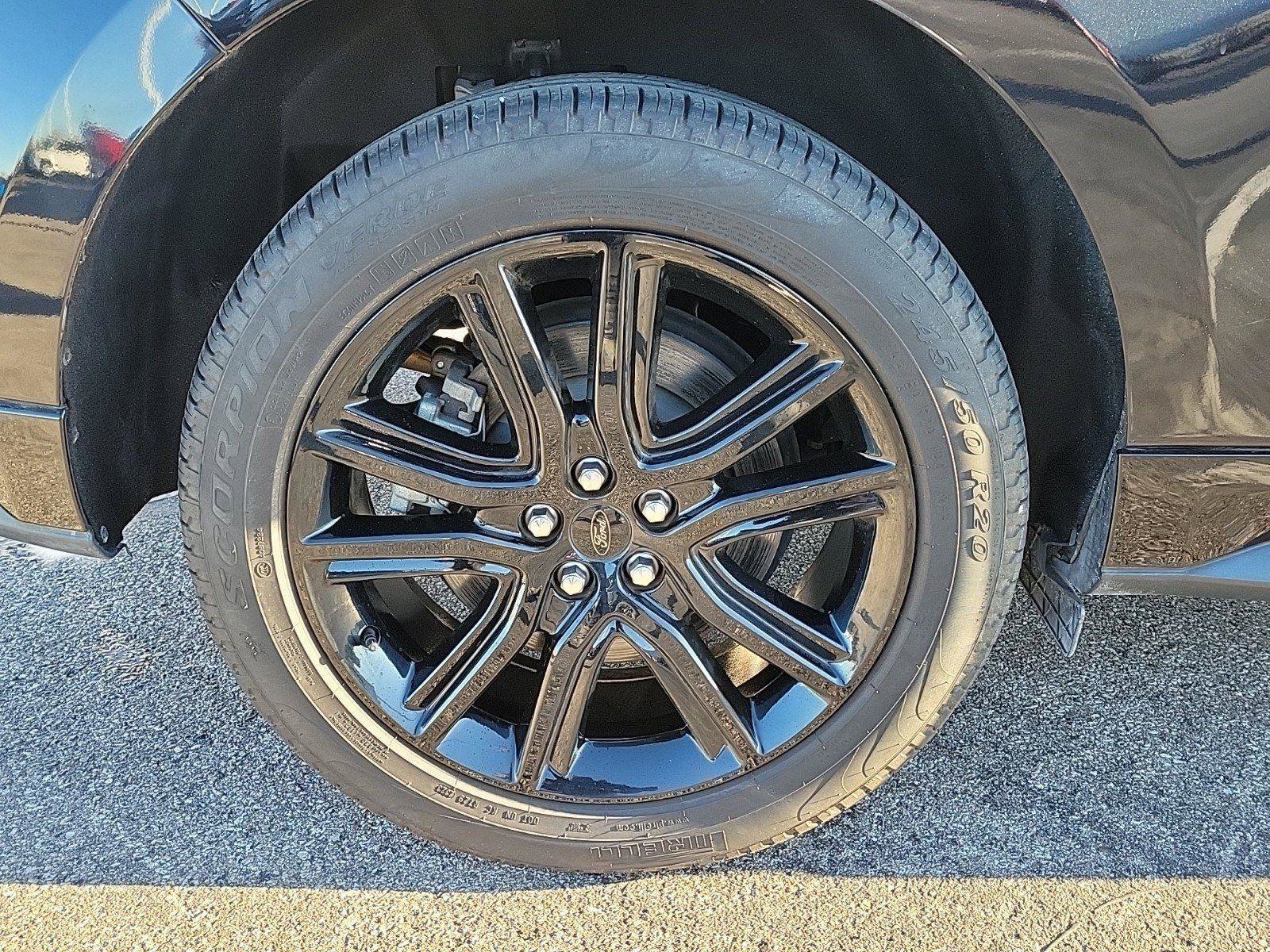 Used 2024 Ford Edge ST-Line image 6