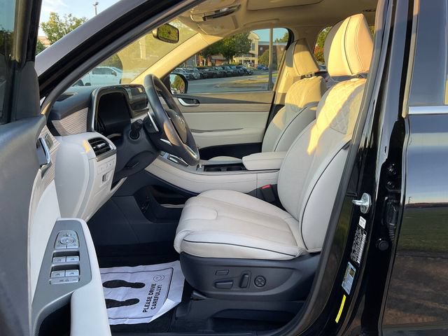 Used 2022 Hyundai Palisade Limited FWD image 13