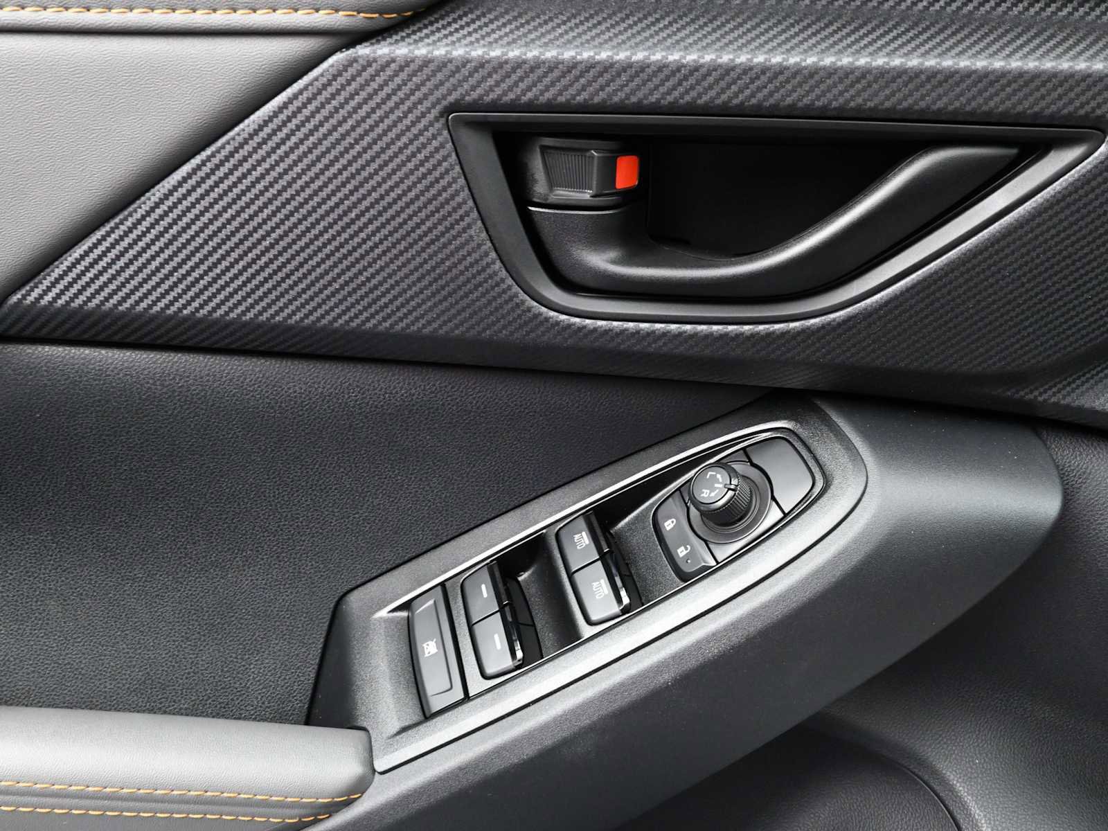 Used 2025 Subaru Crosstrek 2.5i Wilderness w/ Wilderness Package image 12