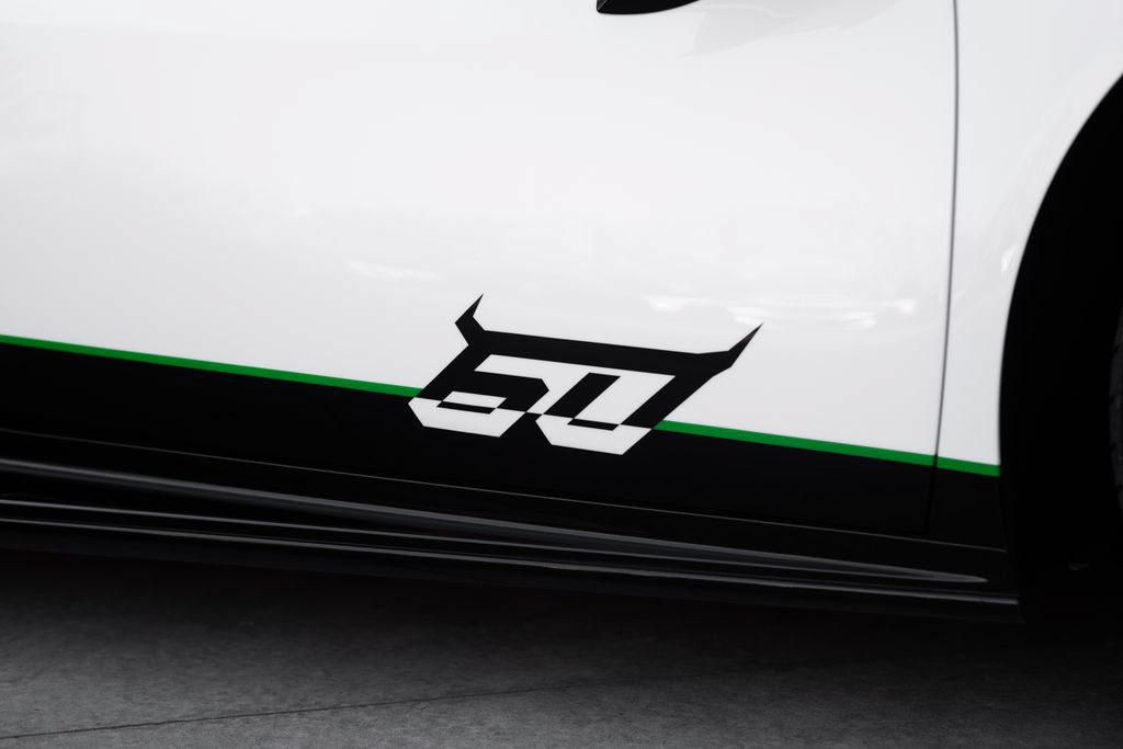 Used 2023 Lamborghini Huracan Tecnica RWD image 3
