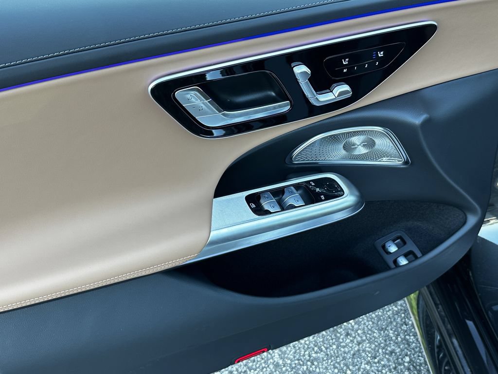 New 2026 Mercedes-Benz E 53 AMG e 4MATIC Wagon image 10