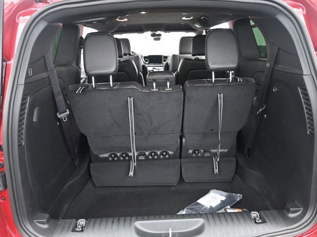 New 2026 Chrysler Voyager LX FWD image 17