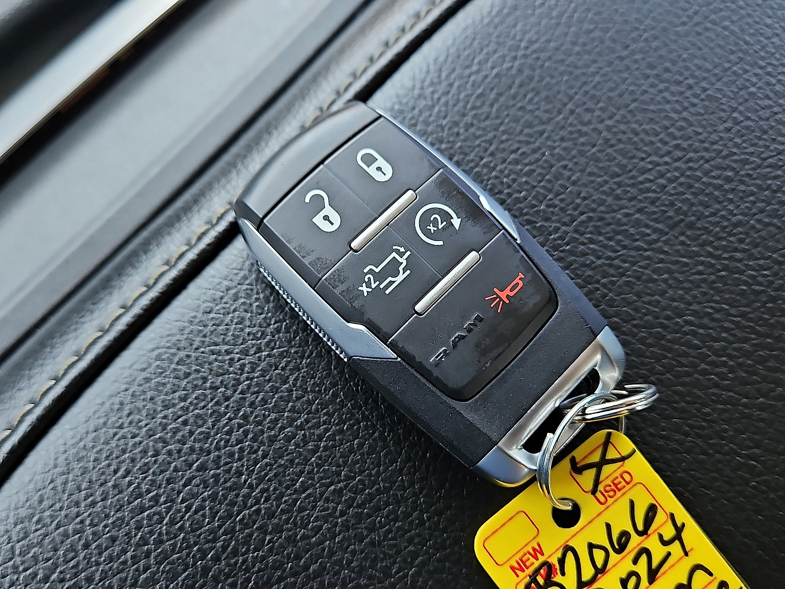 Used 2024 RAM 2500 Laramie image 20