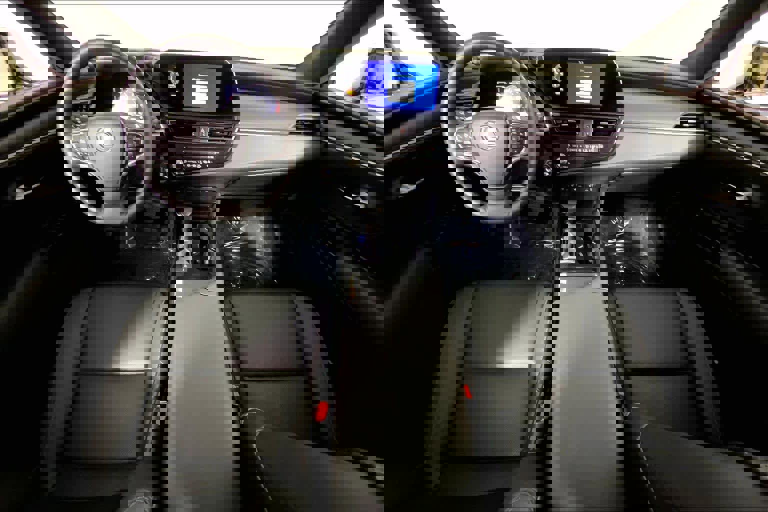 Certified 2023 Lexus ES 350 w/ Premium Package image 16