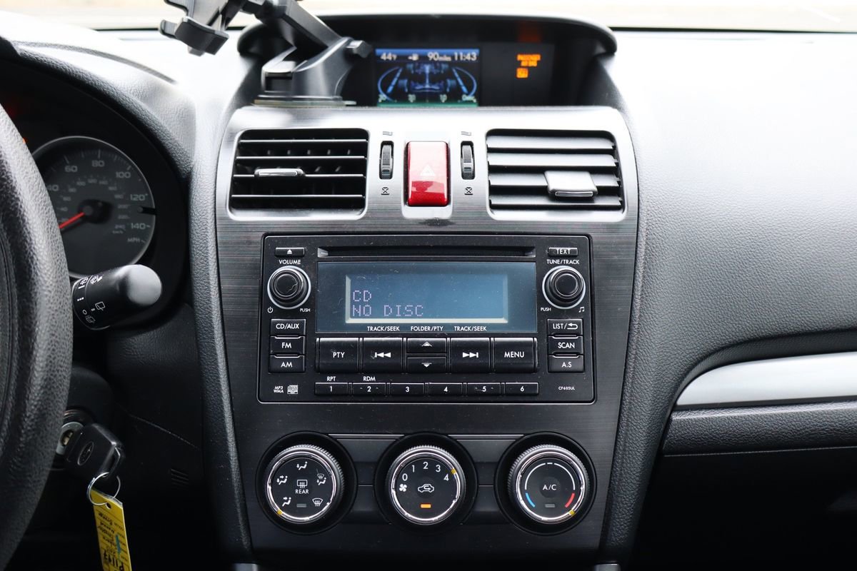 Used 2015 Subaru Forester 2.5i image 34