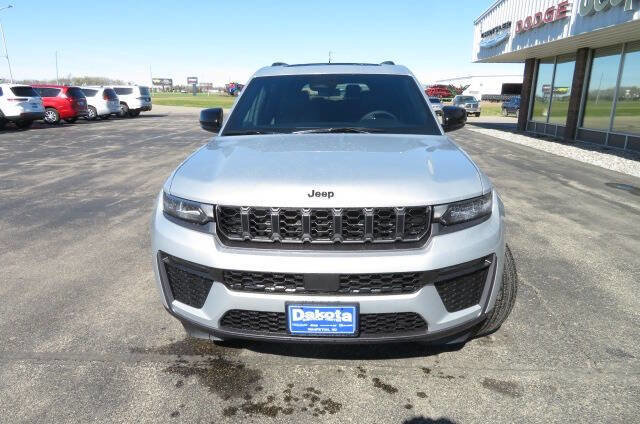 New 2026 Jeep Grand Cherokee L Limited AWD/4WD image 5