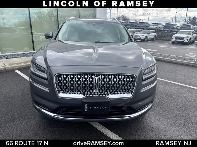 Used 2023 Lincoln Nautilus Reserve image 10