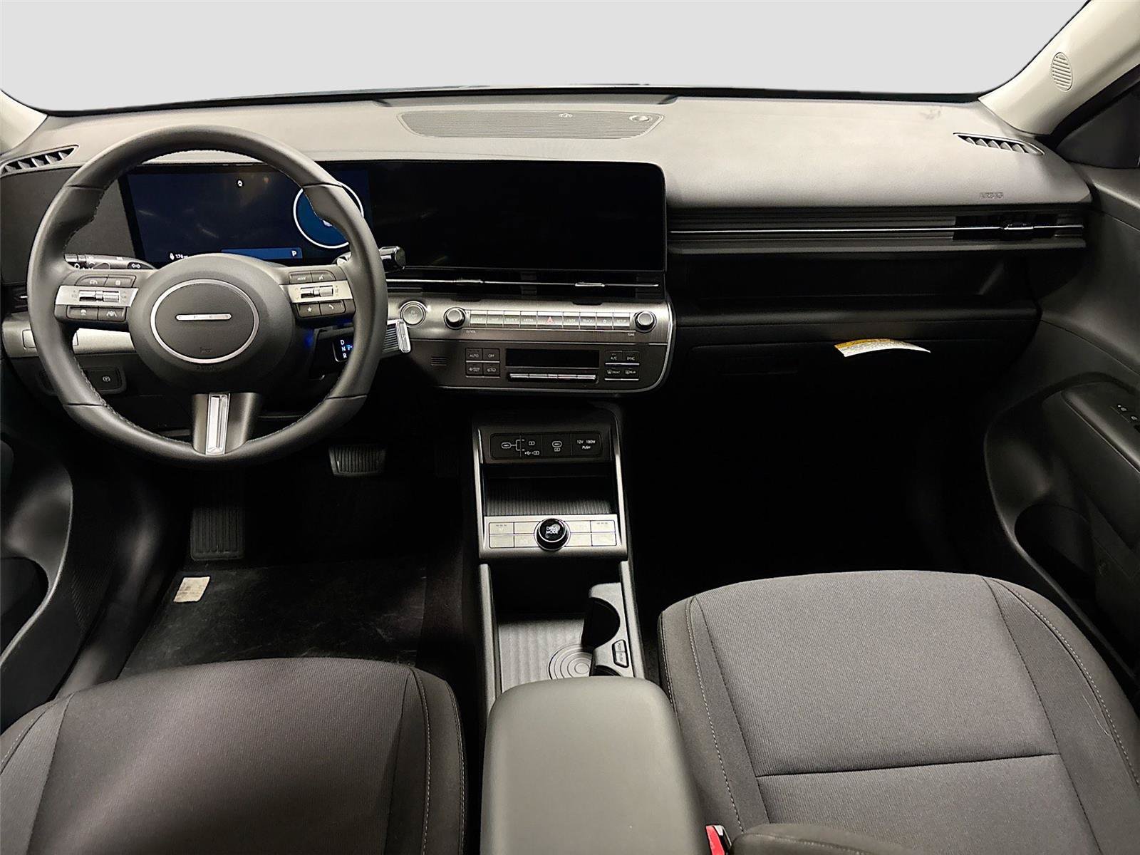 Used 2025 Hyundai Kona SEL FWD image 31