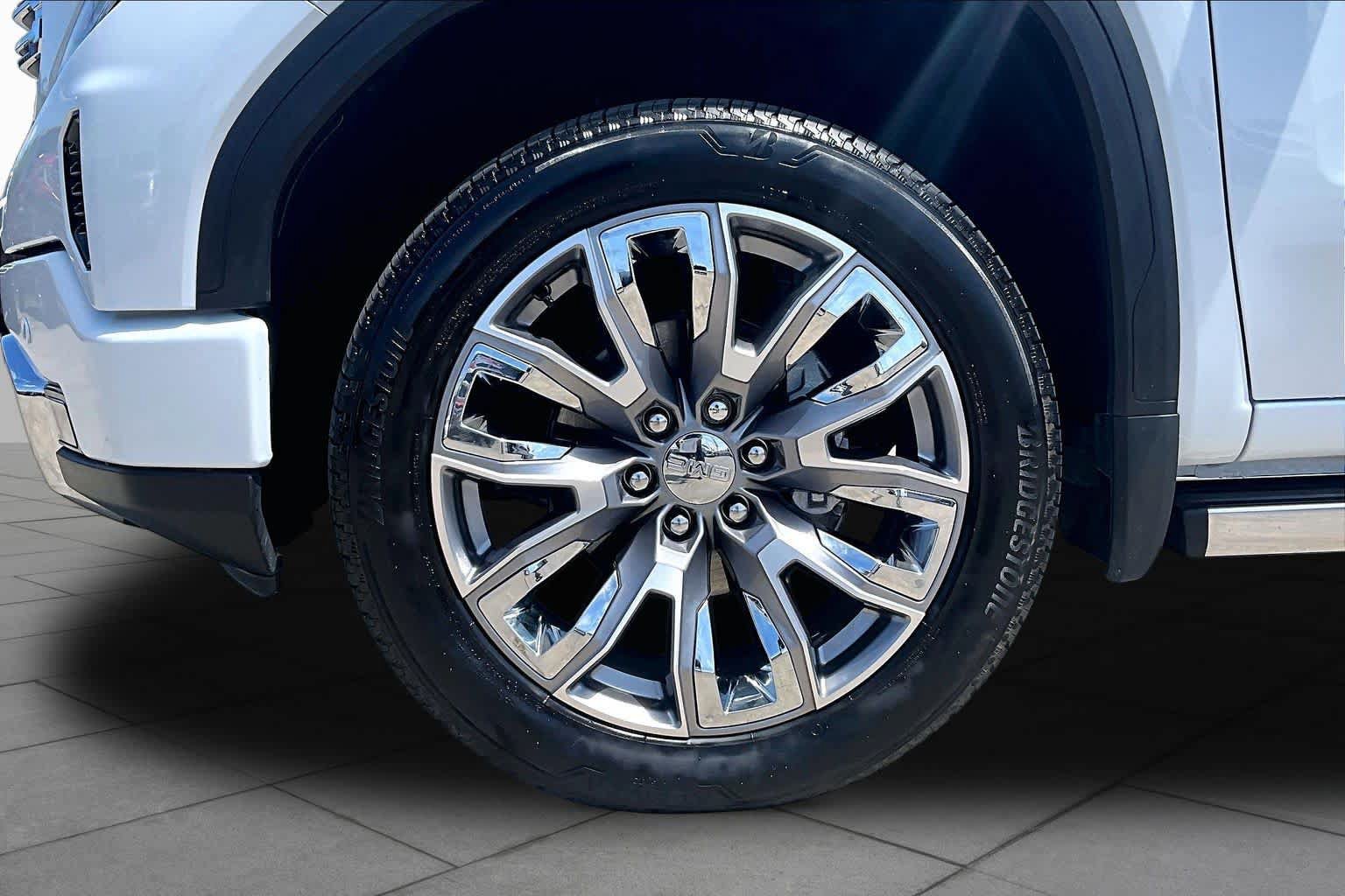 Used 2026 GMC Sierra 1500 Denali AWD/4WD image 11