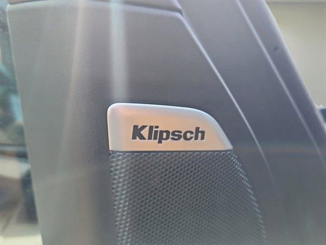 New 2025 Nissan Armada SL w/ Captain's Chari Seat Package image 35