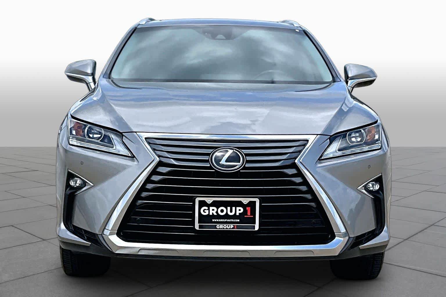 Used 2018 Lexus RX 350L FWD w/ Premium Package image 4