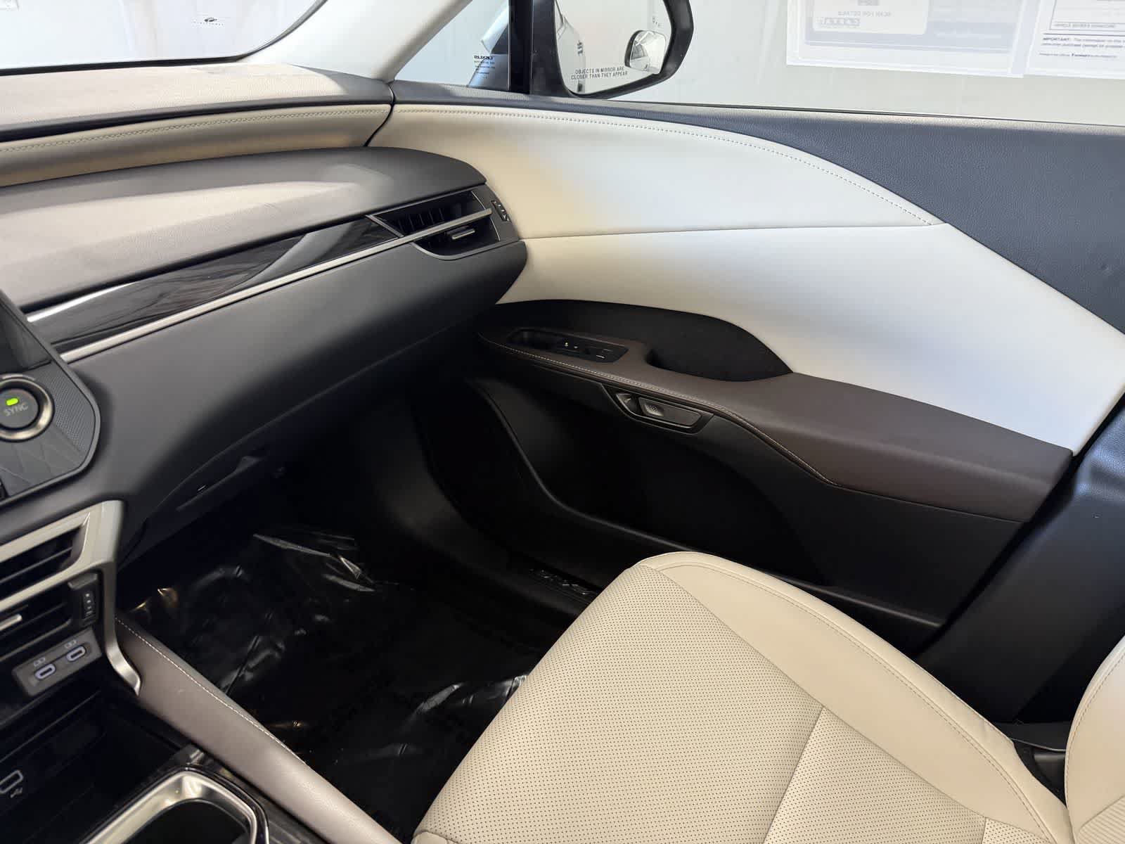 Used 2023 Lexus RX 350 AWD w/ Cold Area Package image 24