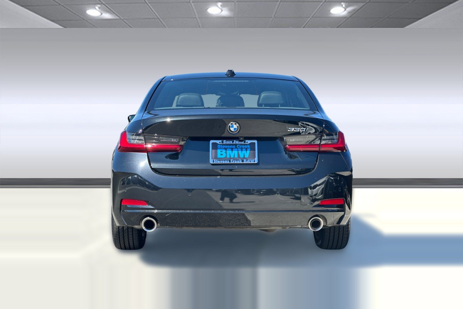Certified 2024 BMW 330i Sedan w/ Convenience Package RWD image 10