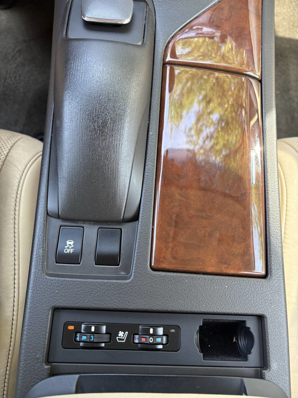 Used 2014 Lexus RX 350 FWD w/ Navigation Package image 16