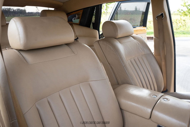 Used 2005 Rolls-Royce Phantom Sedan RWD image 36