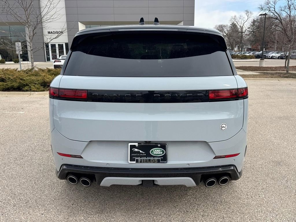 New 2026 Land Rover Range Rover Sport SV image 4