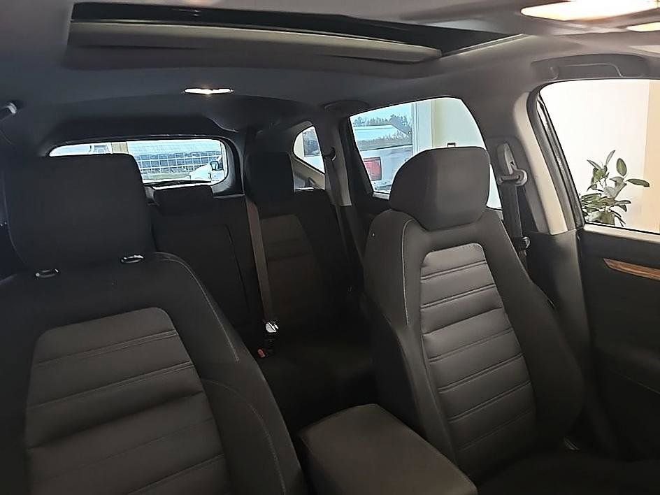 Used 2018 Honda CR-V EX image 40