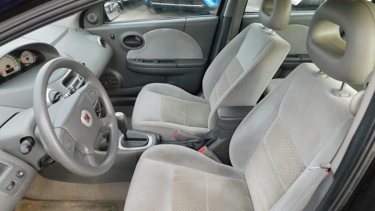 Used 2006 Saturn ION Level 3 w/ Sun & Sound Pkg FWD image 12