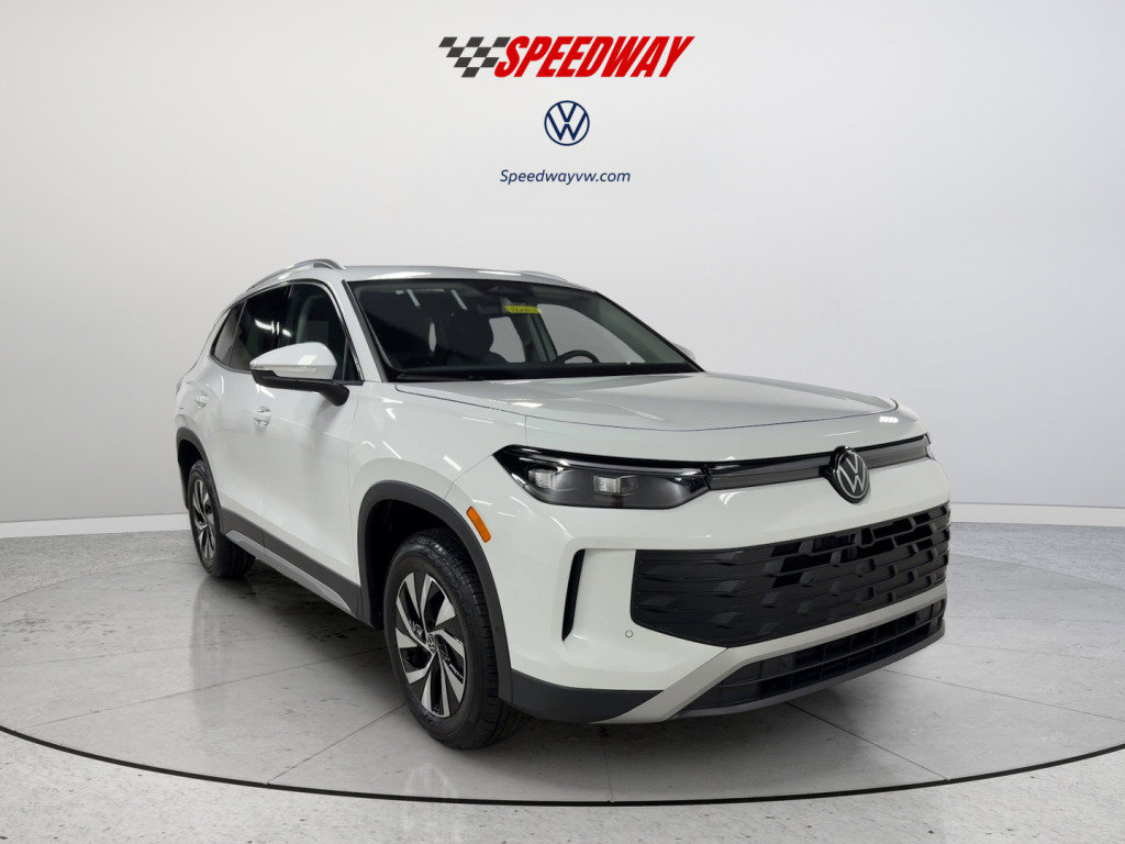 New 2026 Volkswagen Tiguan S AWD/4WD image 2