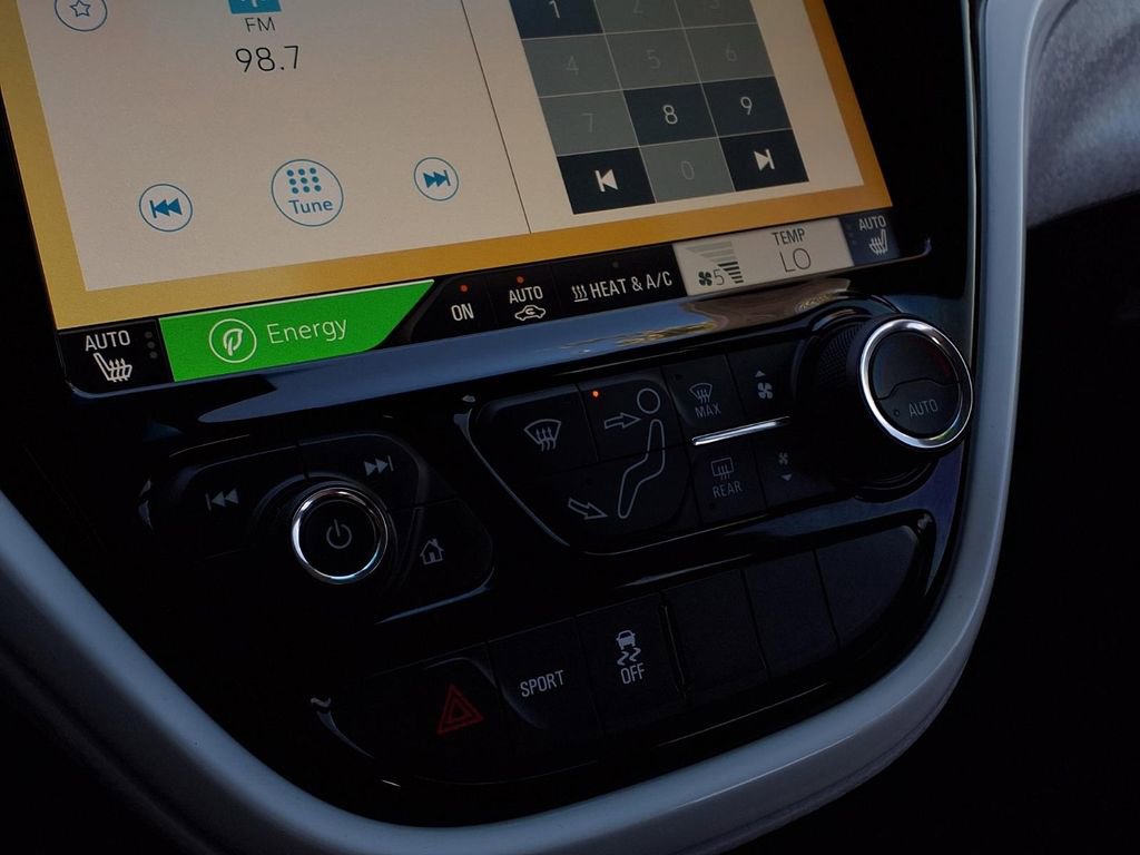 Used 2017 Chevrolet Bolt LT image 9