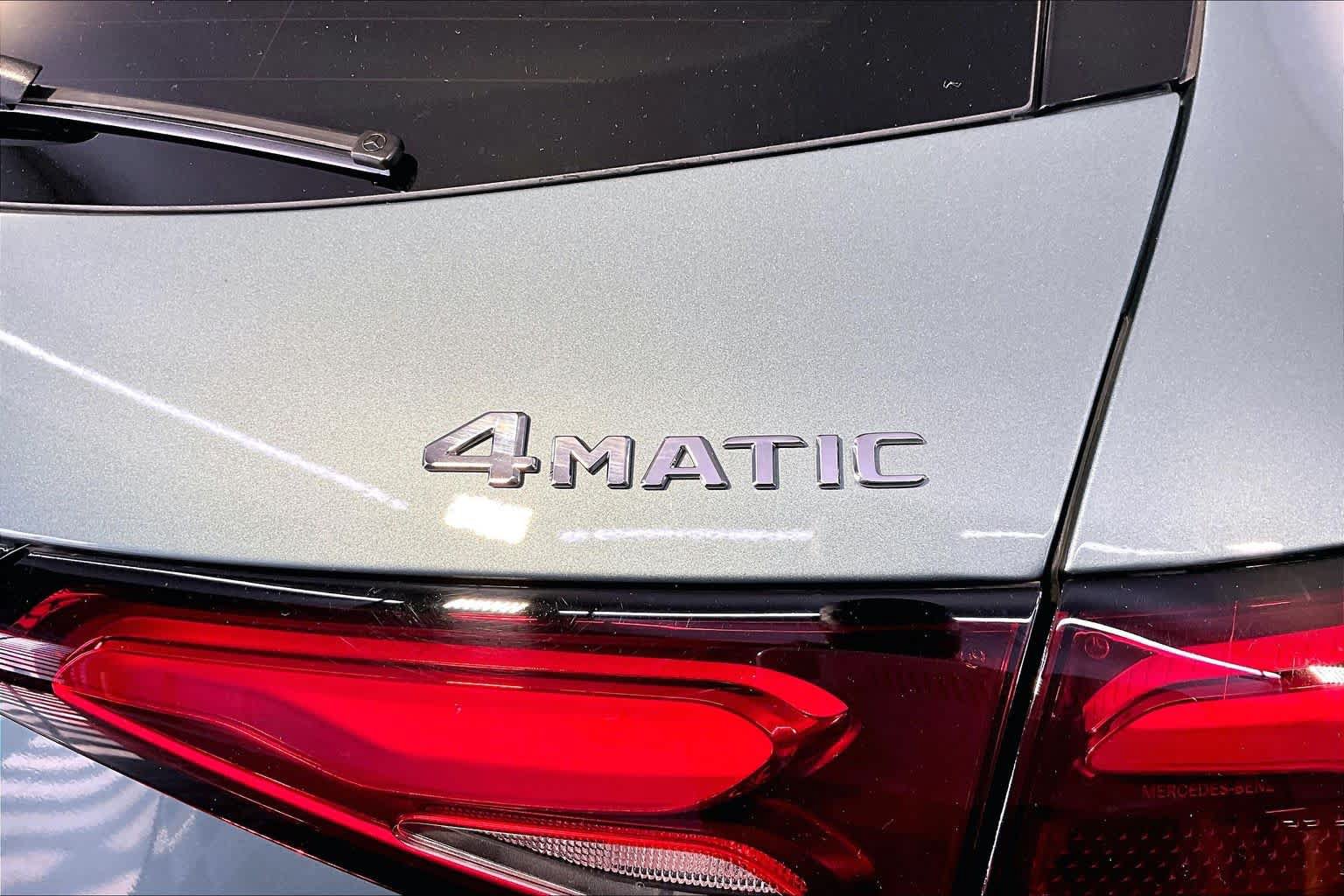 Used 2026 Mercedes-Benz GLC 300 4MATIC image 10