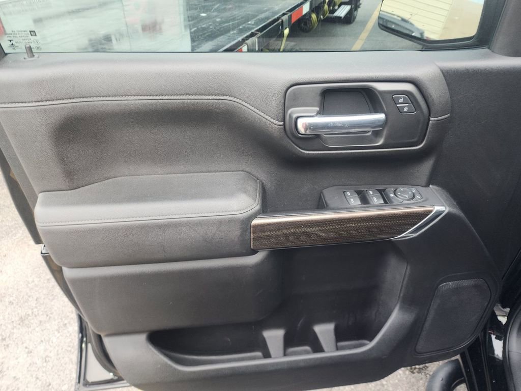 Used 2020 Chevrolet Silverado 1500 LT w/ Trailering Package image 11