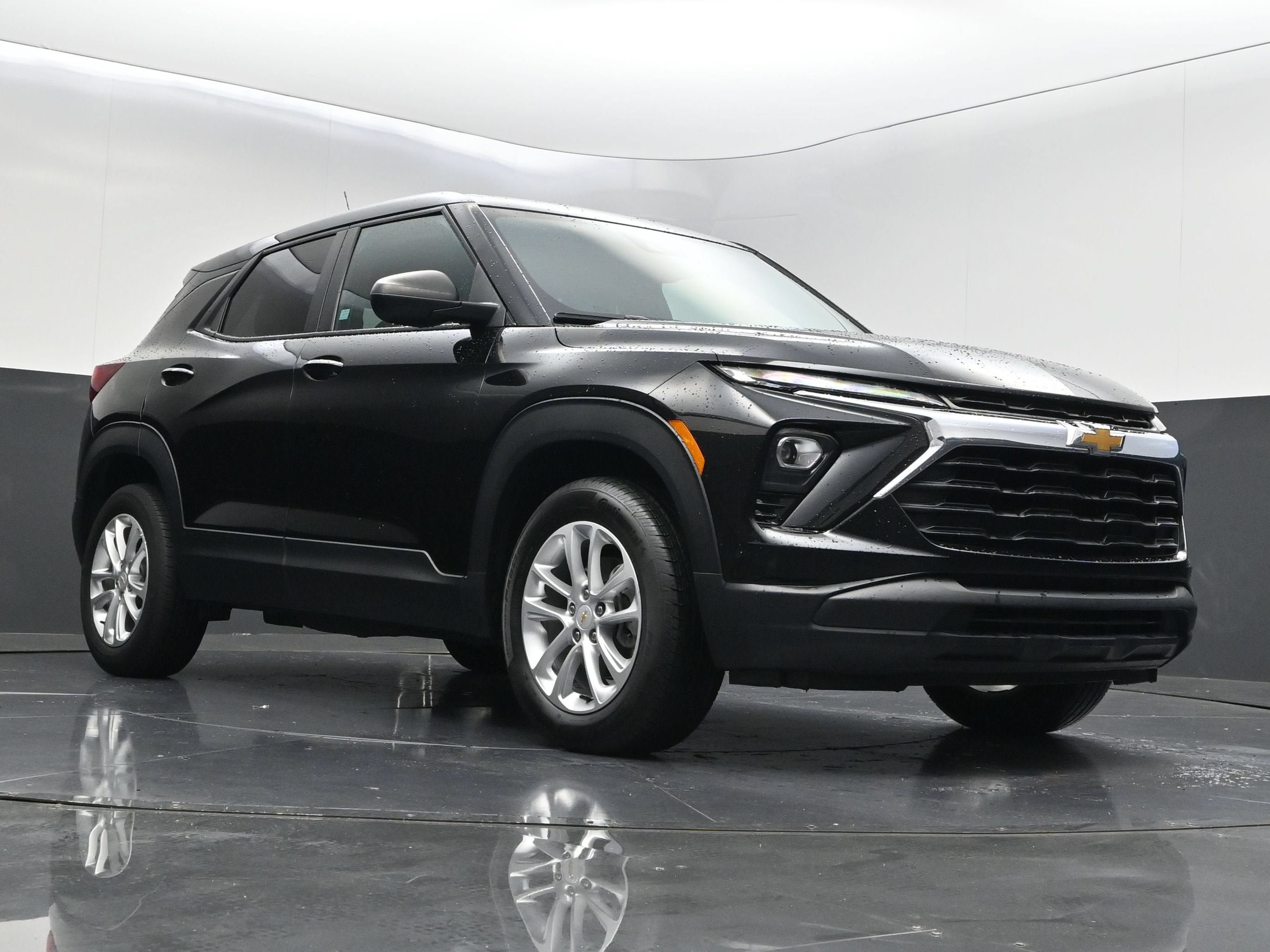 Certified 2024 Chevrolet TrailBlazer LS w/ LS Convenience Package AWD/4WD image 38