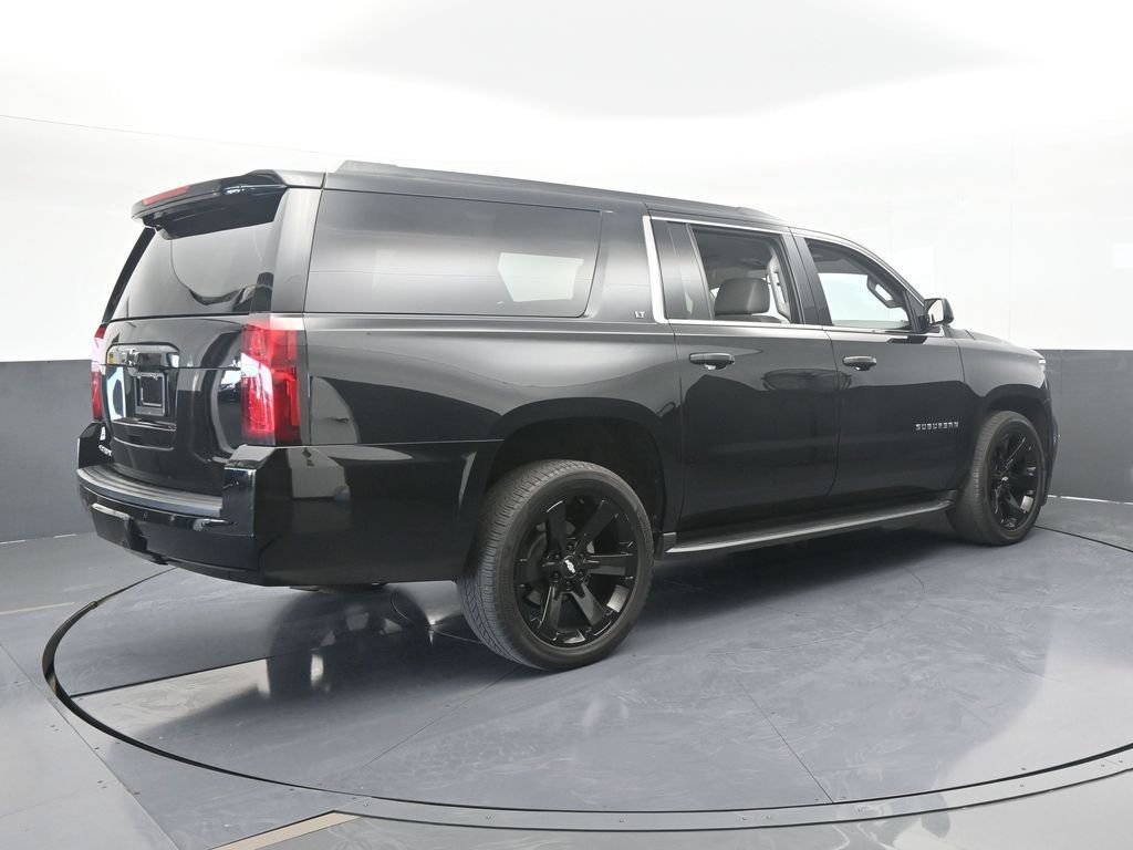 Used 2020 Chevrolet Suburban LT image 6