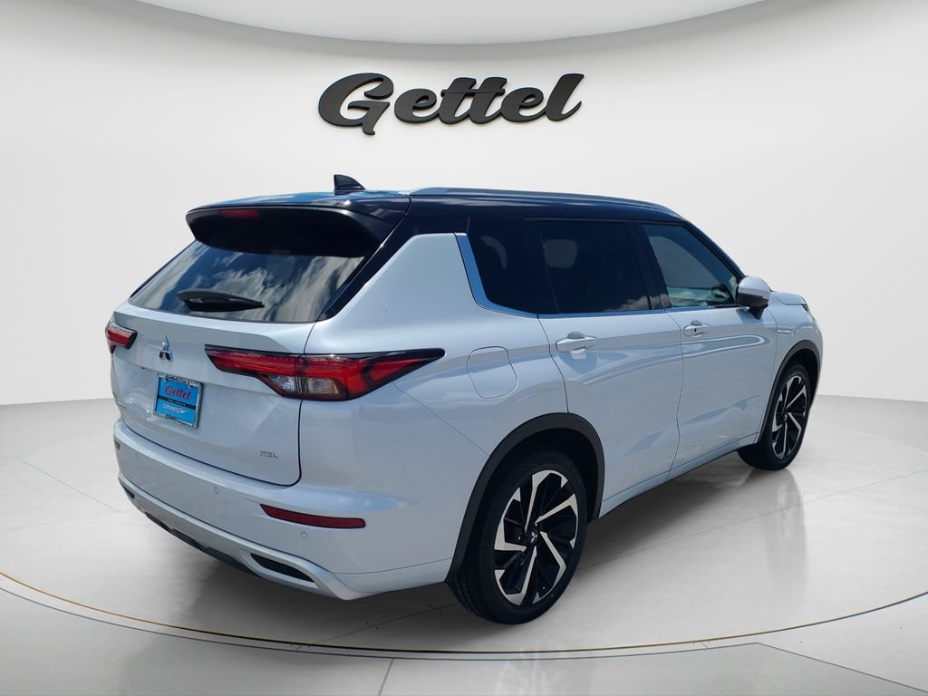 Used 2024 Mitsubishi Outlander SEL FWD image 5